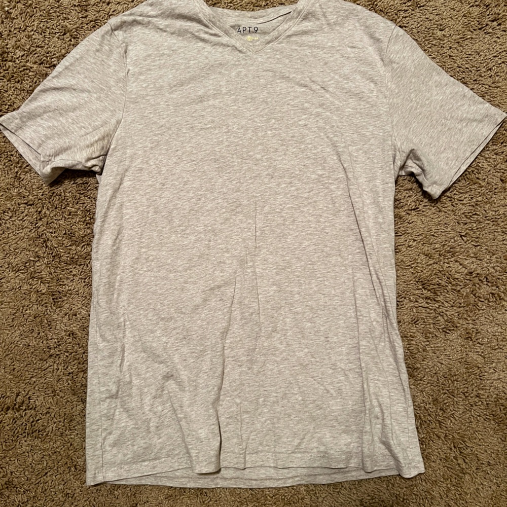 Apt. 9 V neck T-Shirt